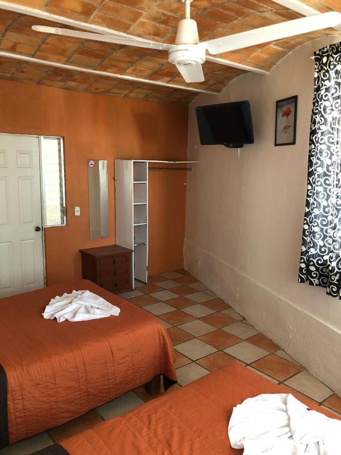 Bungalows Los Flamingos Rincon de Guayabitos Exteriör bild