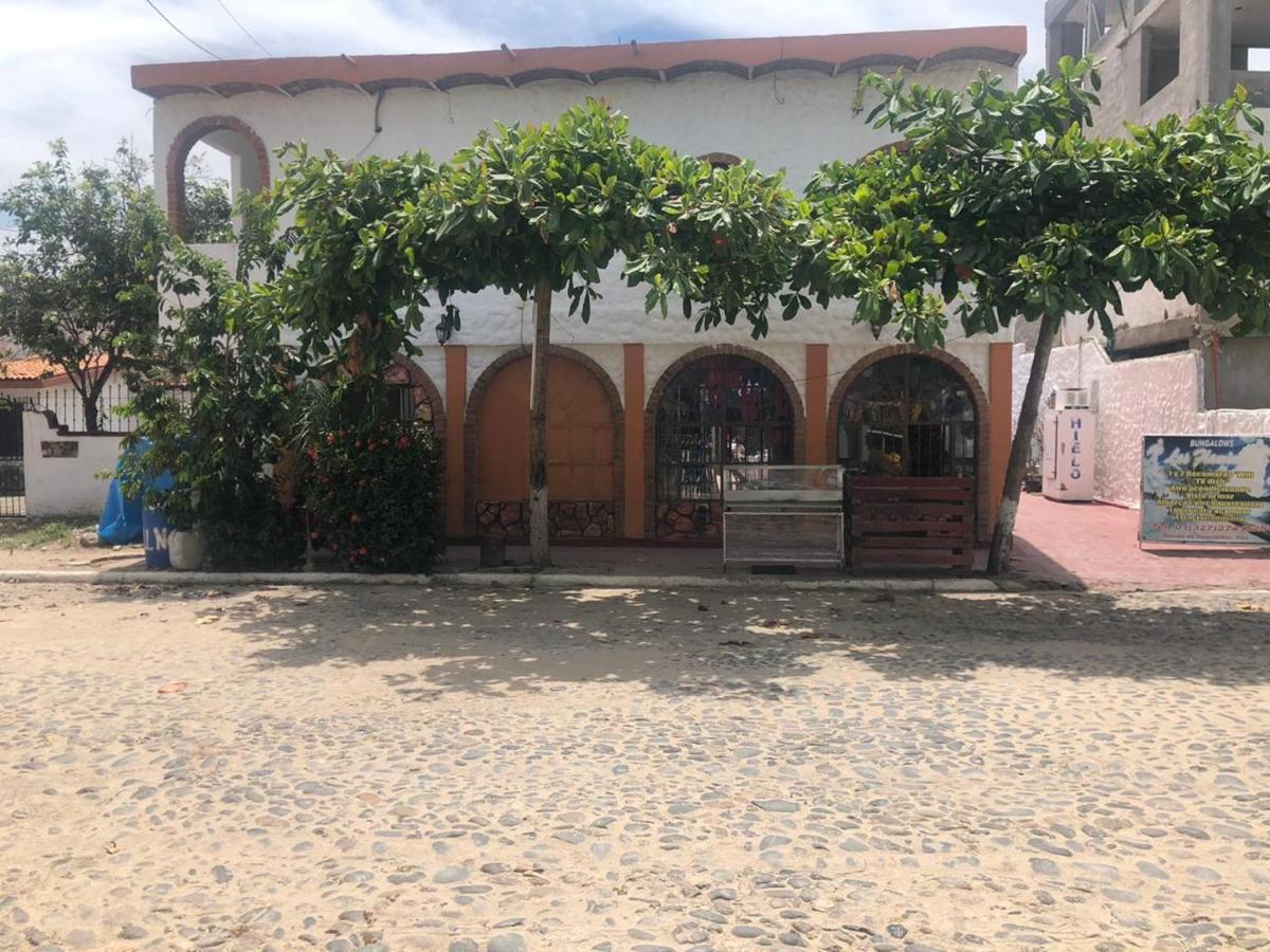 Bungalows Los Flamingos Rincon de Guayabitos Exteriör bild